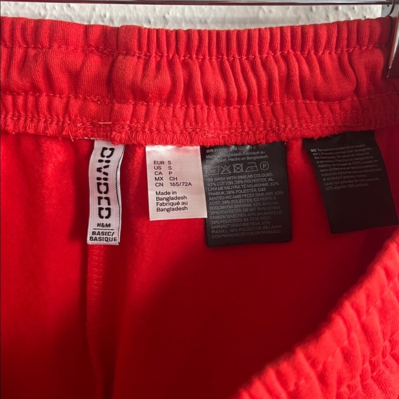 H&M Sweatshorts - Picture 5 of 5